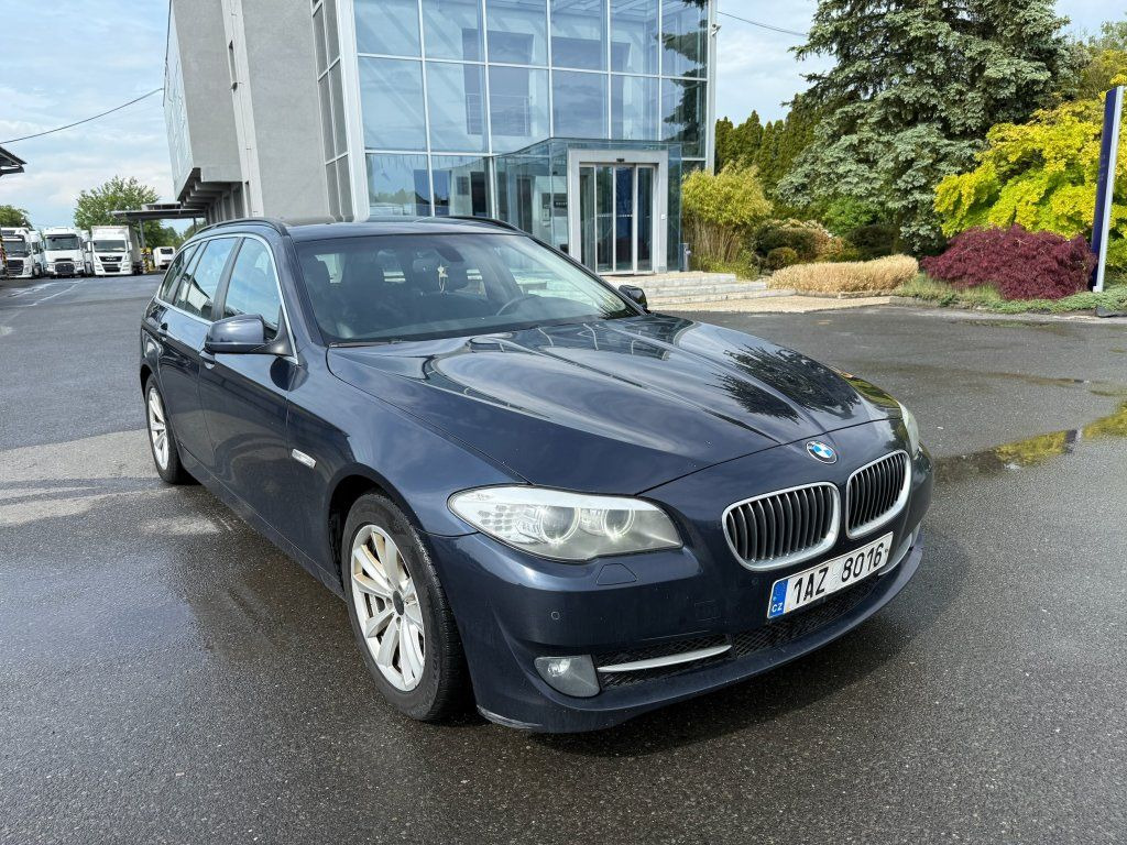BMW 520D Touring F11 - PKW: das Bild 1 BMW 520D Touring F11 - PKW: das Bild 1