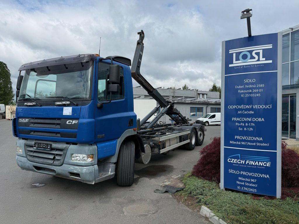 DAF CF85.380 6x2 EURO 3 - Abrollkipper: das Bild 1 DAF CF85.380 6x2 EURO 3 - Abrollkipper: das Bild 1