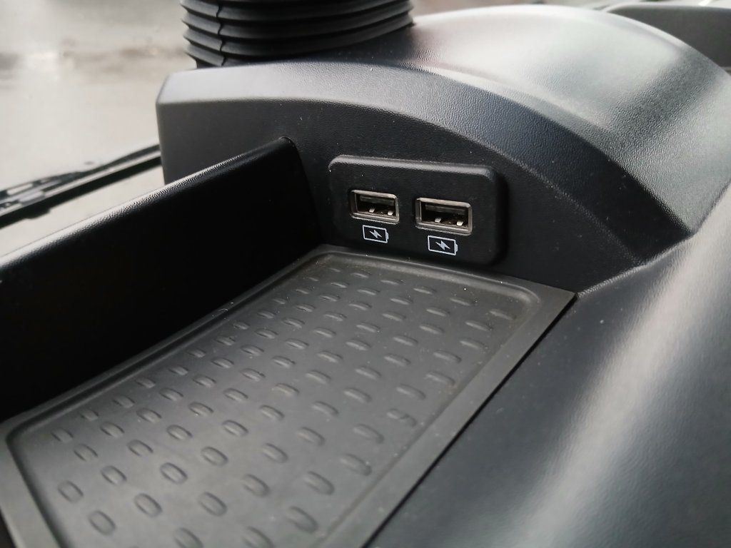 Iveco 120-220L Eurocargo - Koffer LKW: das Bild 3 Iveco 120-220L Eurocargo - Koffer LKW: das Bild 3