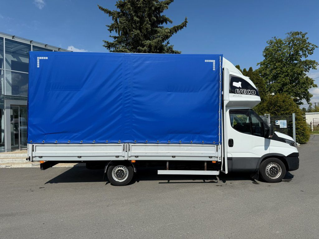 Iveco 35S18 Daily - Planen Transporter: das Bild 3 Iveco 35S18 Daily - Planen Transporter: das Bild 3