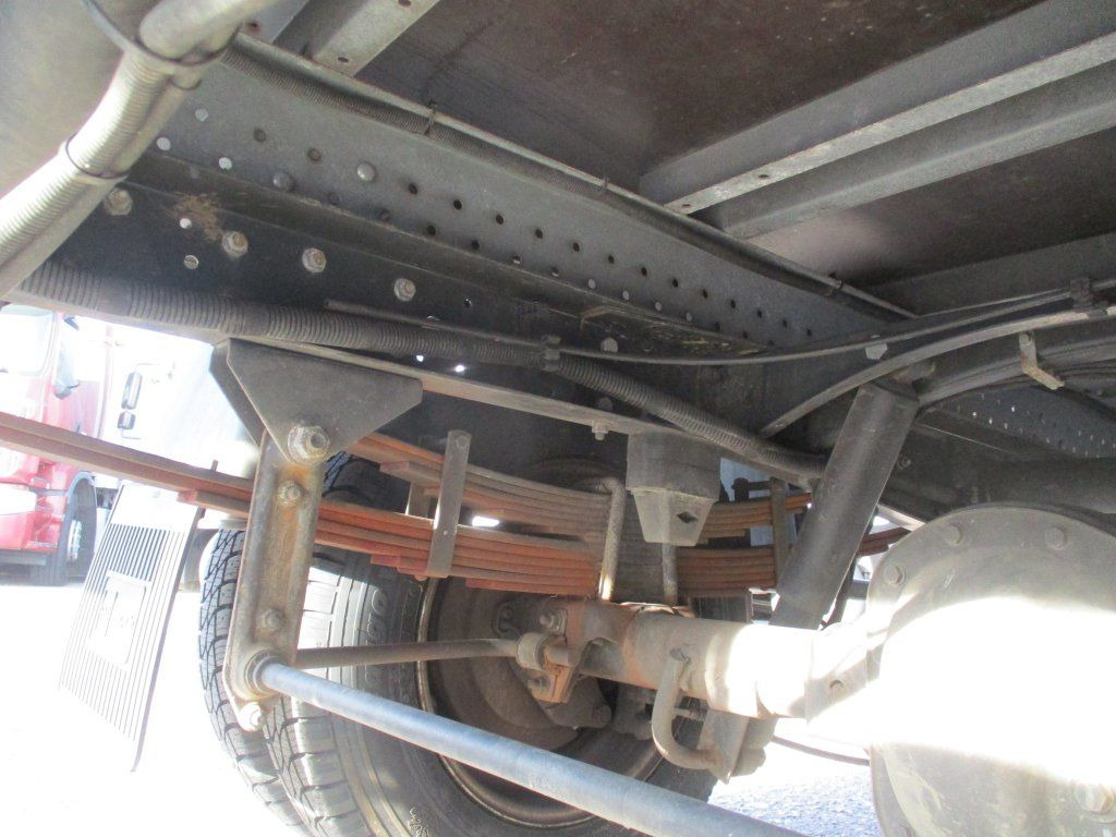 Iveco Daily 35C16 , Höhe 2,3m – Leasing Iveco Daily 35C16 , Höhe 2,3m: das Bild 17 Iveco Daily 35C16 , Höhe 2,3m – Leasing Iveco Daily 35C16 , Höhe 2,3m: das Bild 17