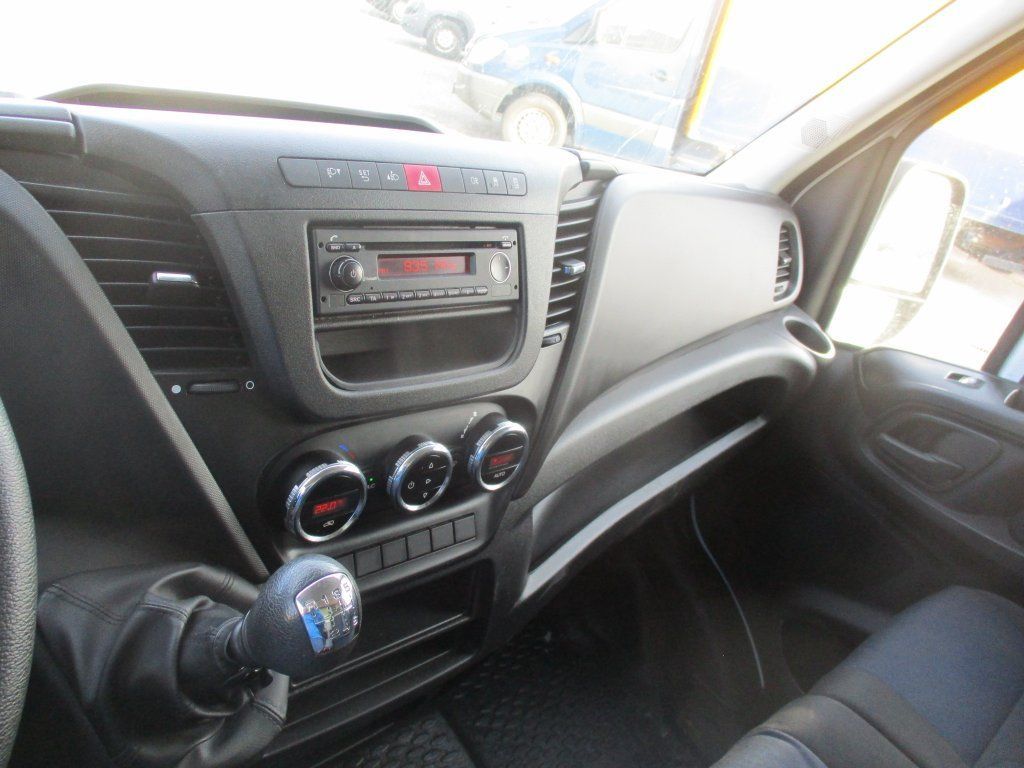 Iveco Daily 35C16 , Höhe 2,3m – Leasing Iveco Daily 35C16 , Höhe 2,3m: das Bild 11 Iveco Daily 35C16 , Höhe 2,3m – Leasing Iveco Daily 35C16 , Höhe 2,3m: das Bild 11