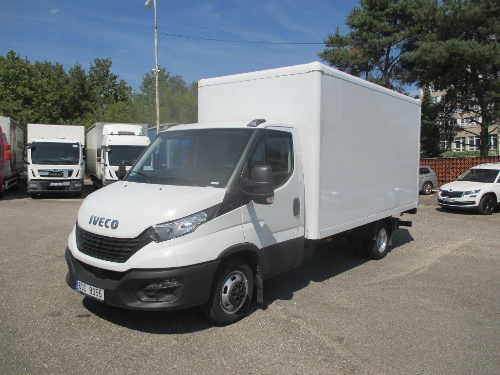 Iveco Daily 35C16 - Koffer Transporter: das Bild 1 Iveco Daily 35C16 - Koffer Transporter: das Bild 1