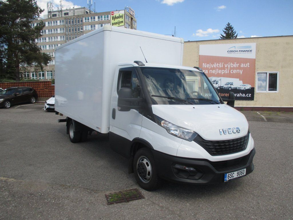 Iveco Daily 35C16 - Koffer Transporter: das Bild 3 Iveco Daily 35C16 - Koffer Transporter: das Bild 3