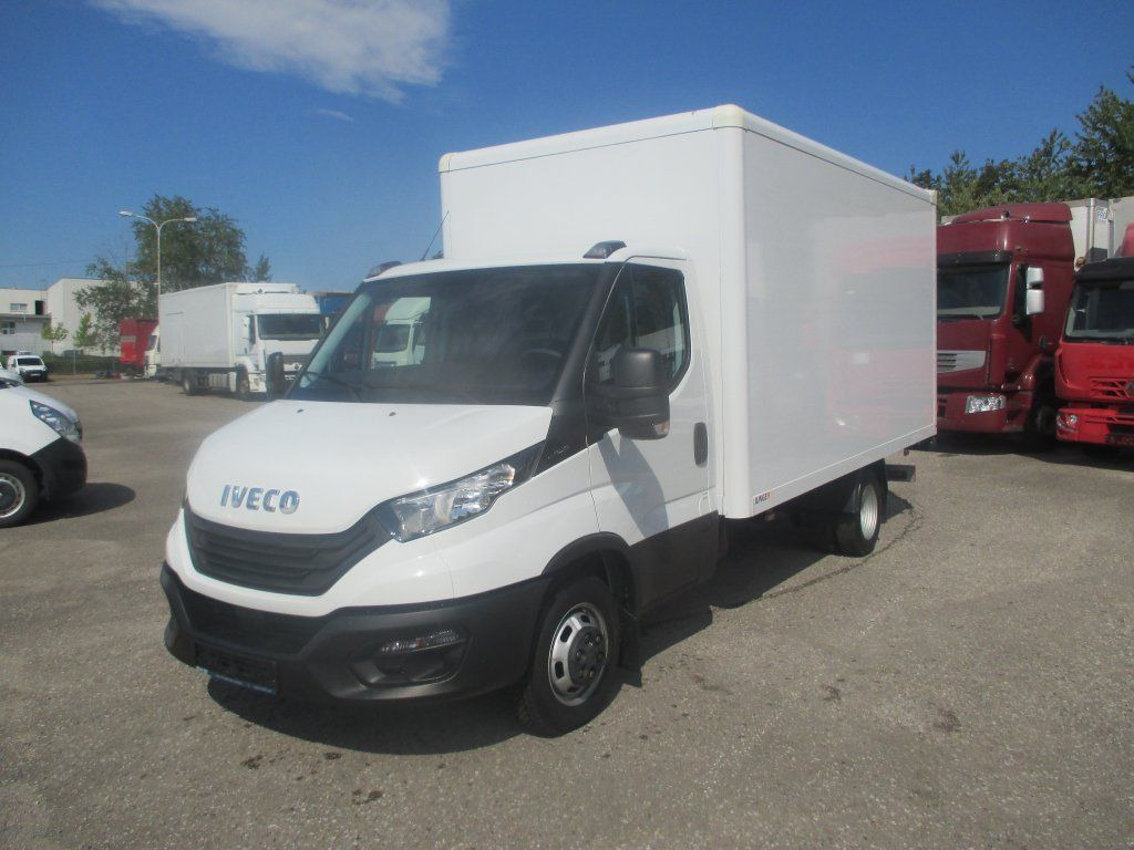 Iveco Daily 35C16 - Koffer Transporter: das Bild 1 Iveco Daily 35C16 - Koffer Transporter: das Bild 1