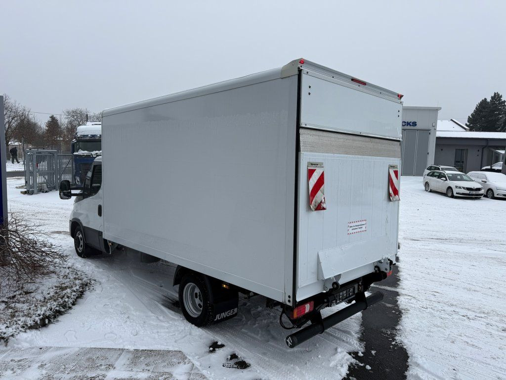 Iveco Daily 35C16 - Koffer Transporter: das Bild 5 Iveco Daily 35C16 - Koffer Transporter: das Bild 5