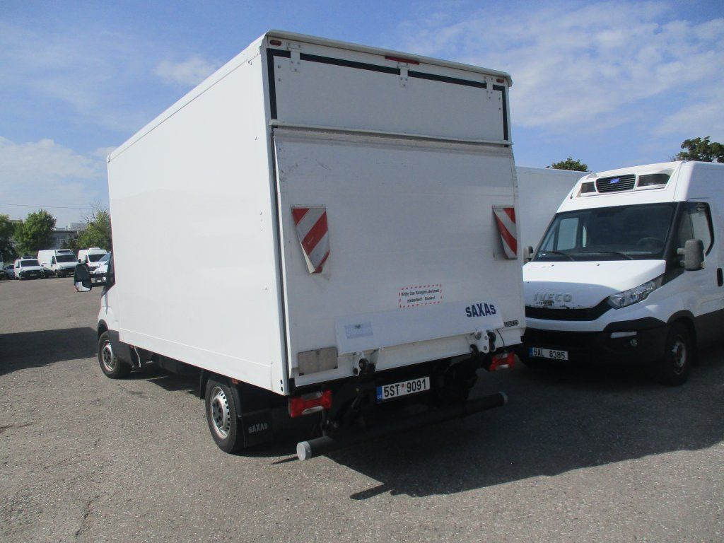 Iveco Daily 35S16 - Koffer Transporter: das Bild 4 Iveco Daily 35S16 - Koffer Transporter: das Bild 4
