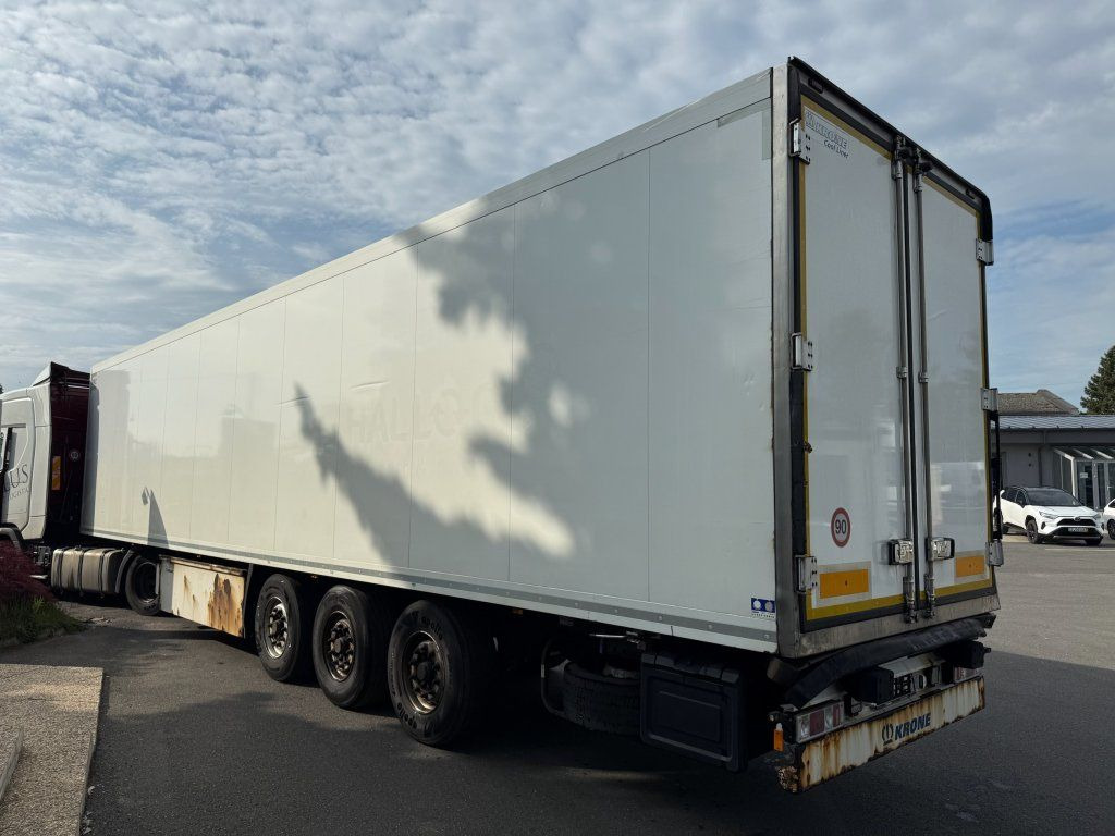 Krone Carrier Vector 1550 DoppelStock - Koffer Auflieger: das Bild 3 Krone Carrier Vector 1550 DoppelStock - Koffer Auflieger: das Bild 3
