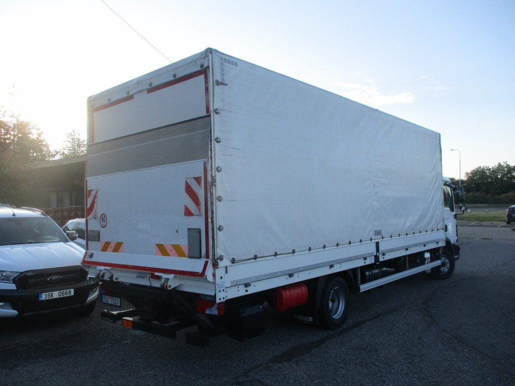 MAN TGL 12.220 - Plane LKW: das Bild 3 MAN TGL 12.220 - Plane LKW: das Bild 3
