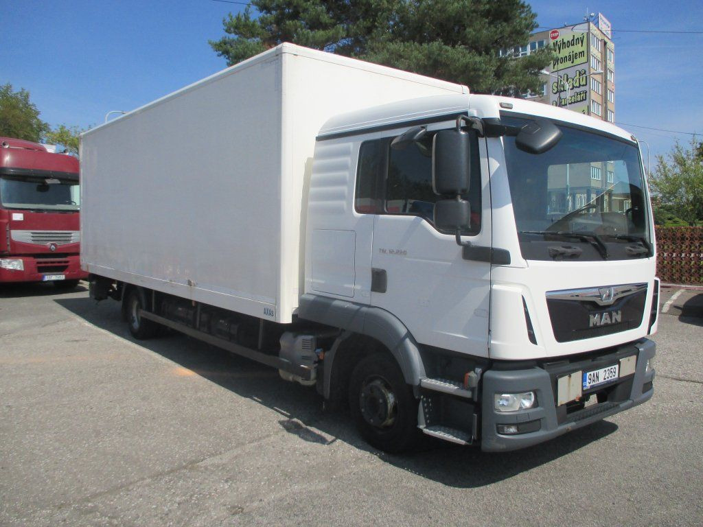 MAN TGL 12.220 - Koffer LKW: das Bild 2 MAN TGL 12.220 - Koffer LKW: das Bild 2