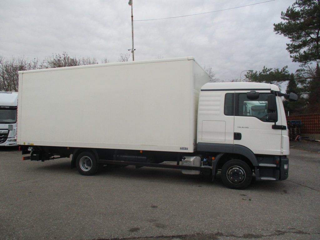 MAN TGL 8.190 MAN TGL 8.190 - Koffer Transporter: das Bild 4 MAN TGL 8.190 MAN TGL 8.190 - Koffer Transporter: das Bild 4