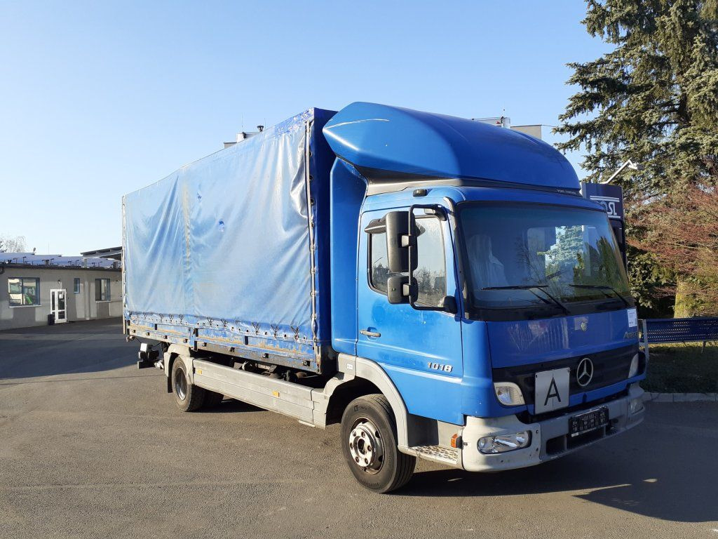 Mercedes-Benz 1018 Atego EURO 3 - Plane LKW: das Bild 2 Mercedes-Benz 1018 Atego EURO 3 - Plane LKW: das Bild 2