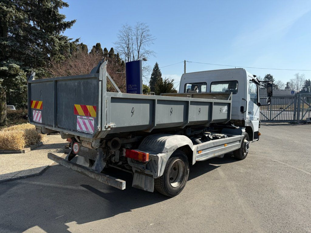 Mercedes-Benz 916 Atego EURO 4 - Abrollkipper: das Bild 4 Mercedes-Benz 916 Atego EURO 4 - Abrollkipper: das Bild 4