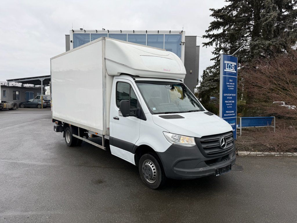 Mercedes-Benz Sprinter 514 CDi - Koffer Transporter: das Bild 2 Mercedes-Benz Sprinter 514 CDi - Koffer Transporter: das Bild 2