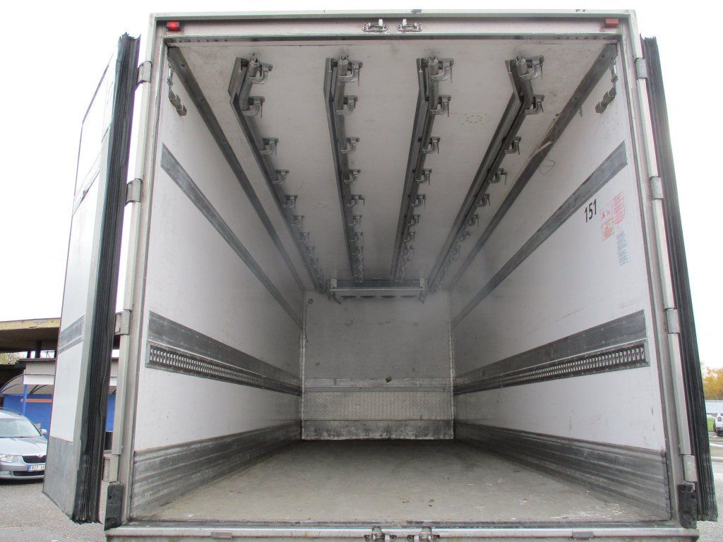 Koffer LKW Renault Premium 460: das Bild 10