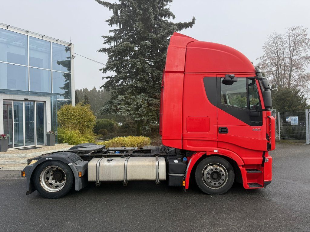 Iveco Stralis 460 EURO 5 MEGA/lowdeck - Sattelzugmaschine: das Bild 3 Iveco Stralis 460 EURO 5 MEGA/lowdeck - Sattelzugmaschine: das Bild 3
