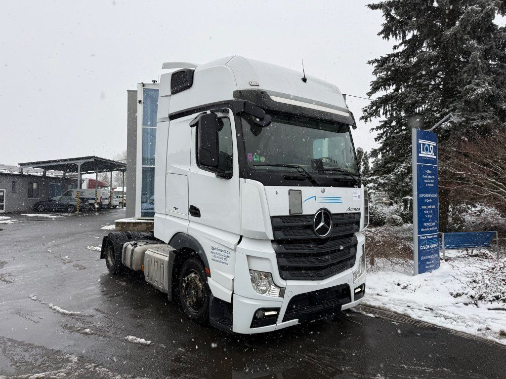 Mercedes-Benz 1845 Actros EURO 6 MEGA/lowdeck Gigaspace - Sattelzugmaschine: das Bild 2 Mercedes-Benz 1845 Actros EURO 6 MEGA/lowdeck Gigaspace - Sattelzugmaschine: das Bild 2