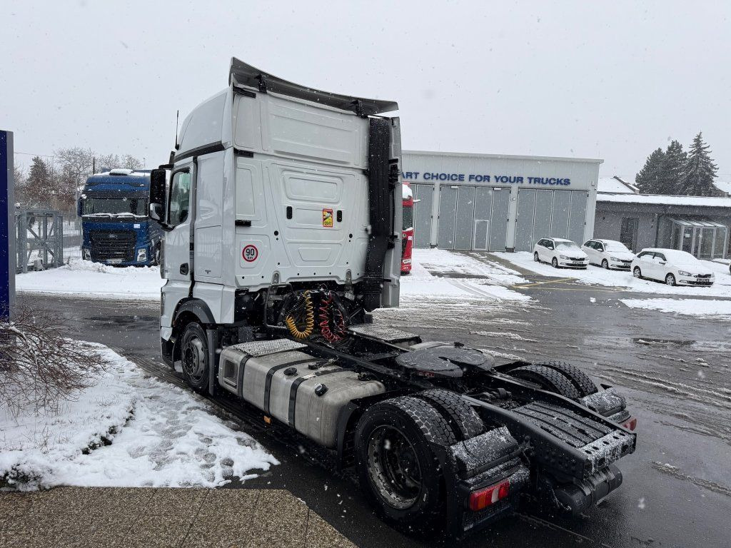 Mercedes-Benz 1845 Actros EURO 6 MEGA/lowdeck Gigaspace - Sattelzugmaschine: das Bild 5 Mercedes-Benz 1845 Actros EURO 6 MEGA/lowdeck Gigaspace - Sattelzugmaschine: das Bild 5