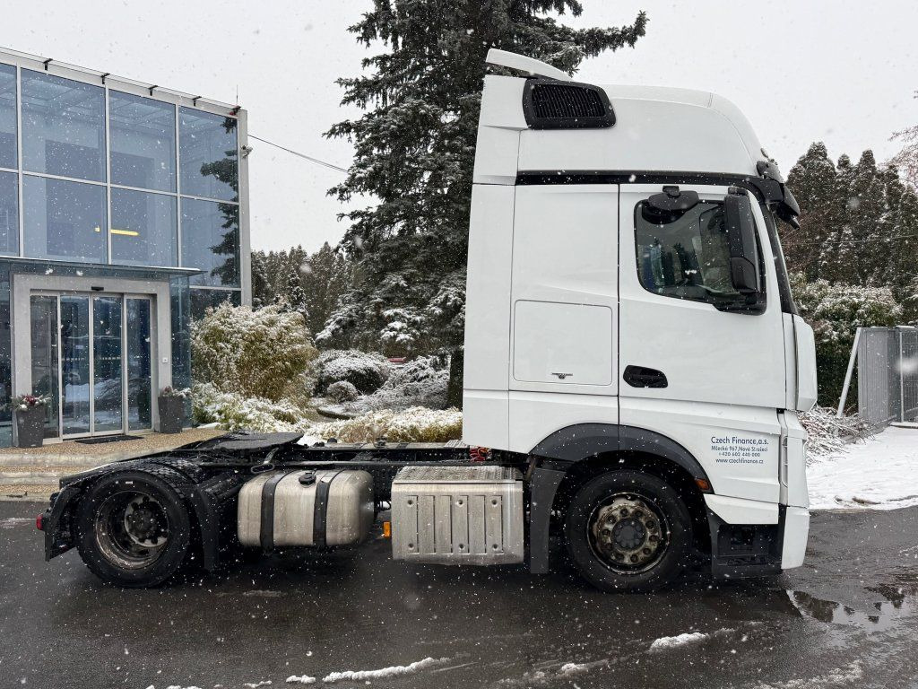 Mercedes-Benz 1845 Actros EURO 6 MEGA/lowdeck Gigaspace - Sattelzugmaschine: das Bild 3 Mercedes-Benz 1845 Actros EURO 6 MEGA/lowdeck Gigaspace - Sattelzugmaschine: das Bild 3