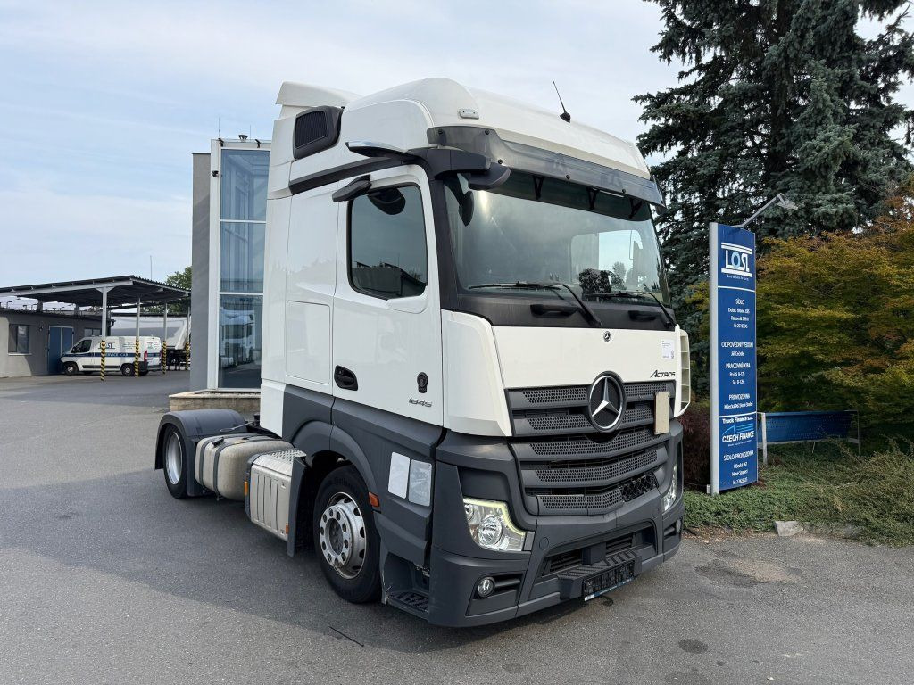 Mercedes-Benz 1845 Actros EURO 6 MEGA/lowdeck - Sattelzugmaschine: das Bild 2 Mercedes-Benz 1845 Actros EURO 6 MEGA/lowdeck - Sattelzugmaschine: das Bild 2