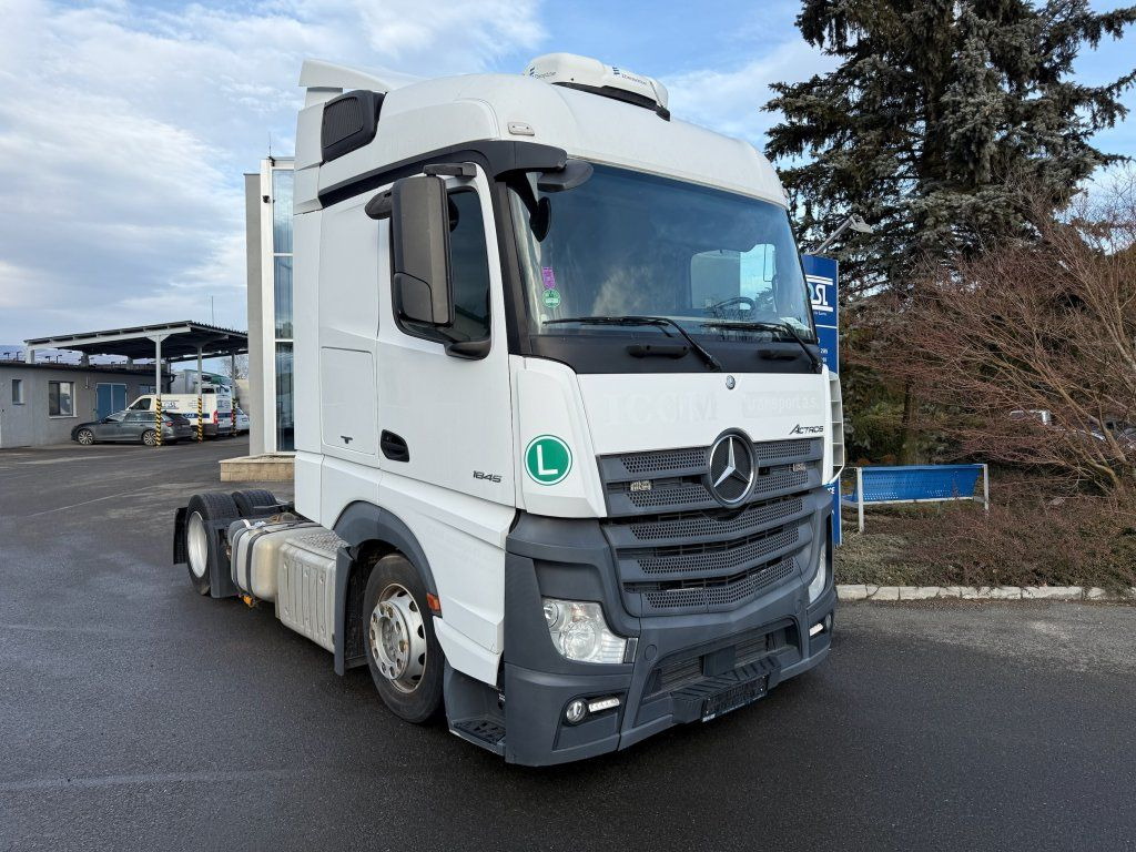 Mercedes-Benz 1845 Actros EURO 6 MEGA/lowdeck - Sattelzugmaschine: das Bild 2 Mercedes-Benz 1845 Actros EURO 6 MEGA/lowdeck - Sattelzugmaschine: das Bild 2
