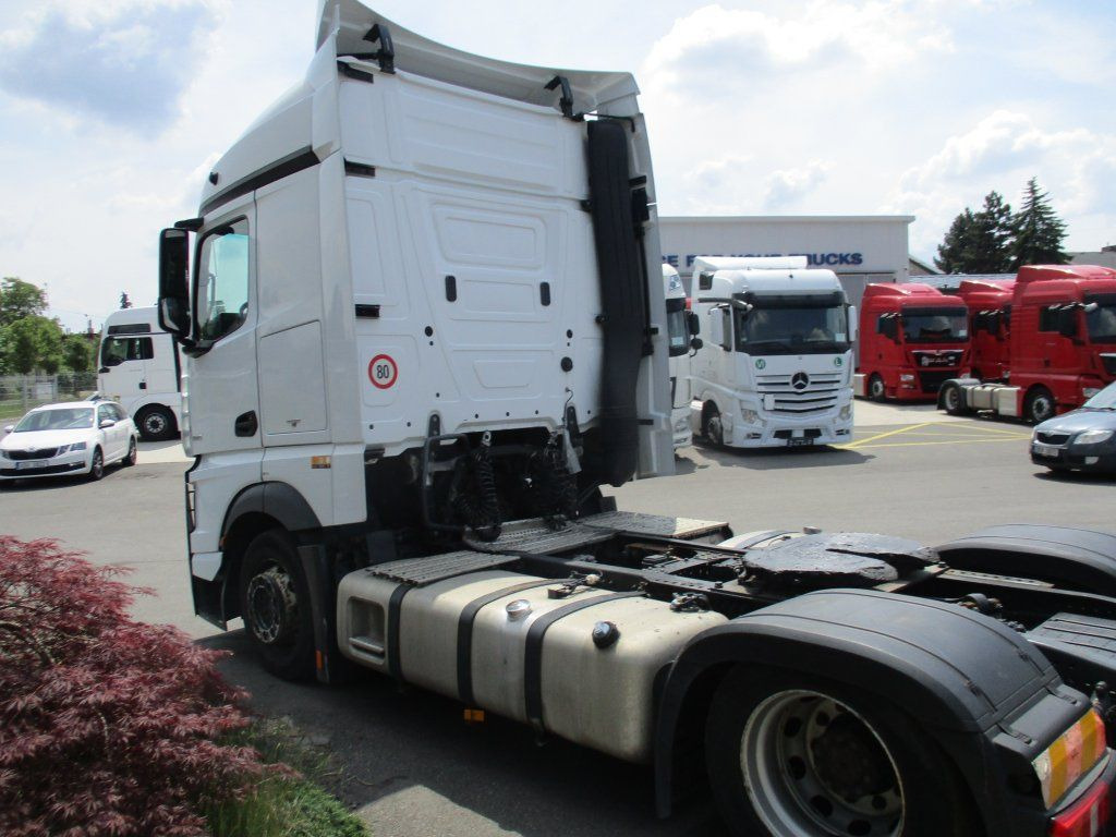 Mercedes-Benz 1845 Actros EURO 6 MEGA/lowdeck - Sattelzugmaschine: das Bild 4 Mercedes-Benz 1845 Actros EURO 6 MEGA/lowdeck - Sattelzugmaschine: das Bild 4