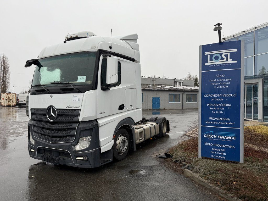 Mercedes-Benz 1845 Actros EURO 6 MEGA/lowdeck - Sattelzugmaschine: das Bild 1 Mercedes-Benz 1845 Actros EURO 6 MEGA/lowdeck - Sattelzugmaschine: das Bild 1