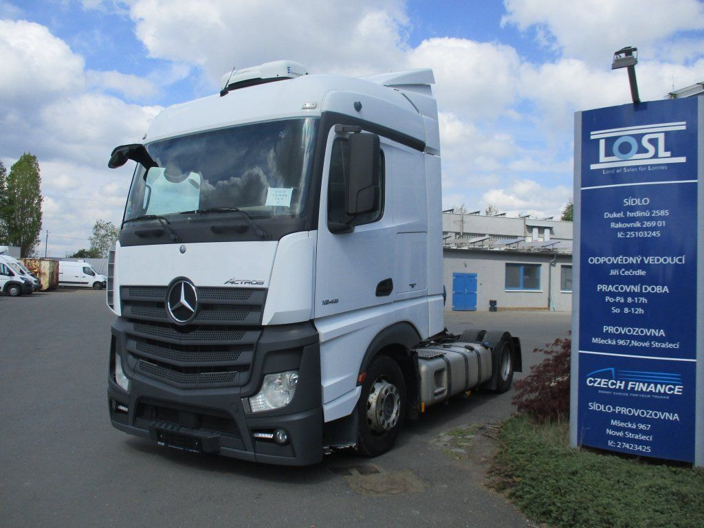 Mercedes-Benz 1845 Actros EURO 6 MEGA/lowdeck - Sattelzugmaschine: das Bild 1 Mercedes-Benz 1845 Actros EURO 6 MEGA/lowdeck - Sattelzugmaschine: das Bild 1