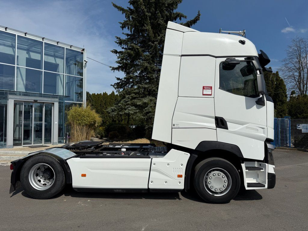 Renault T480 EURO 6 - Sattelzugmaschine: das Bild 3 Renault T480 EURO 6 - Sattelzugmaschine: das Bild 3