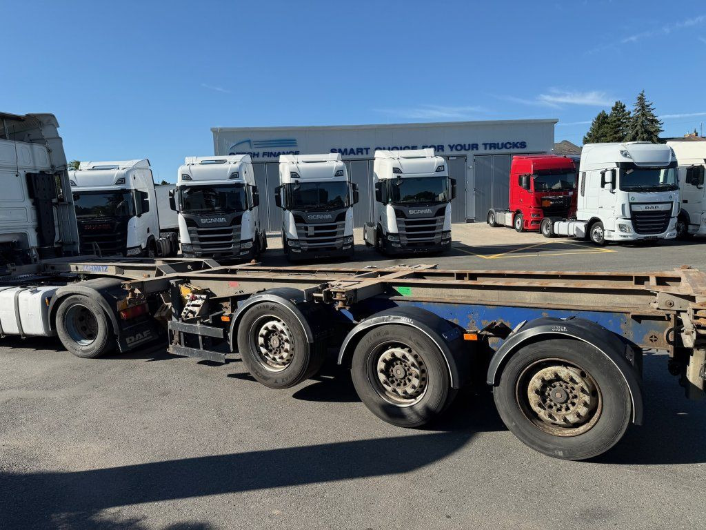 Container/ Wechselfahrgestell Auflieger Schmitz Cargobull SCF24: das Bild 6