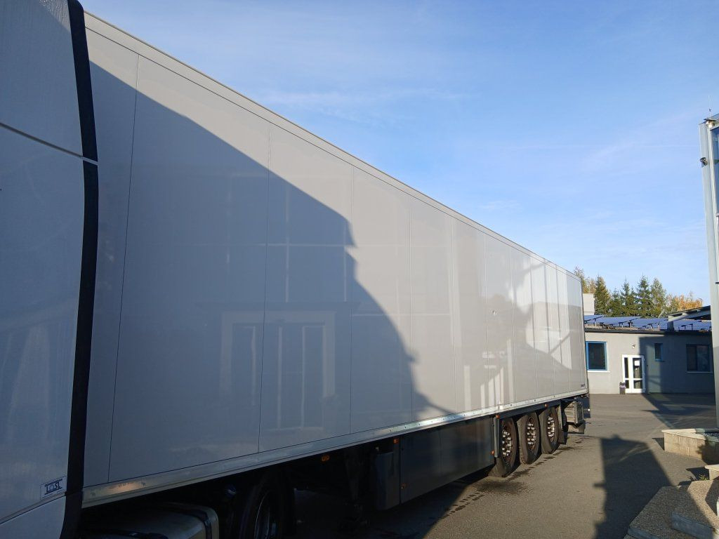 Schmitz Cargobull SKO24 Thermo King SLXe300 - Koffer Auflieger: das Bild 5 Schmitz Cargobull SKO24 Thermo King SLXe300 - Koffer Auflieger: das Bild 5
