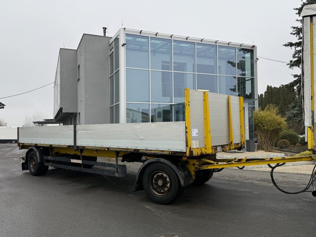 Schwarzmüller PA 2/E - Pritschenanhänger/ Plattformanhänger: das Bild 2 Schwarzmüller PA 2/E - Pritschenanhänger/ Plattformanhänger: das Bild 2