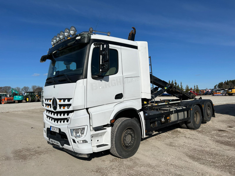 Mercedes-Benz AROCS + JOAB 20t | TULOSSA - Abrollkipper: das Bild 1 Mercedes-Benz AROCS + JOAB 20t | TULOSSA - Abrollkipper: das Bild 1