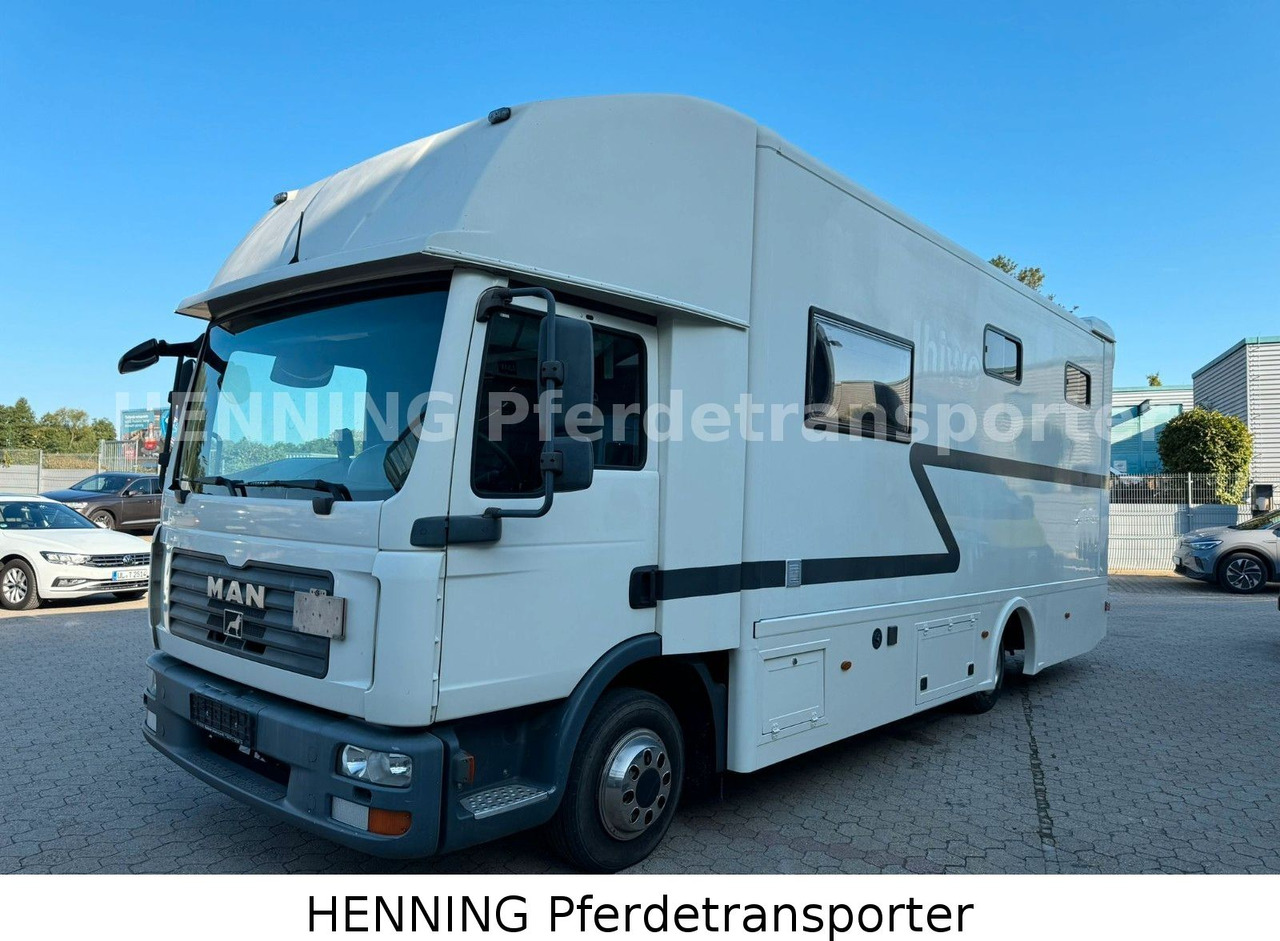 Tiertransporter LKW MAN TGL 8.180 4x2: das Bild 15 Tiertransporter LKW MAN TGL 8.180 4x2: das Bild 15
