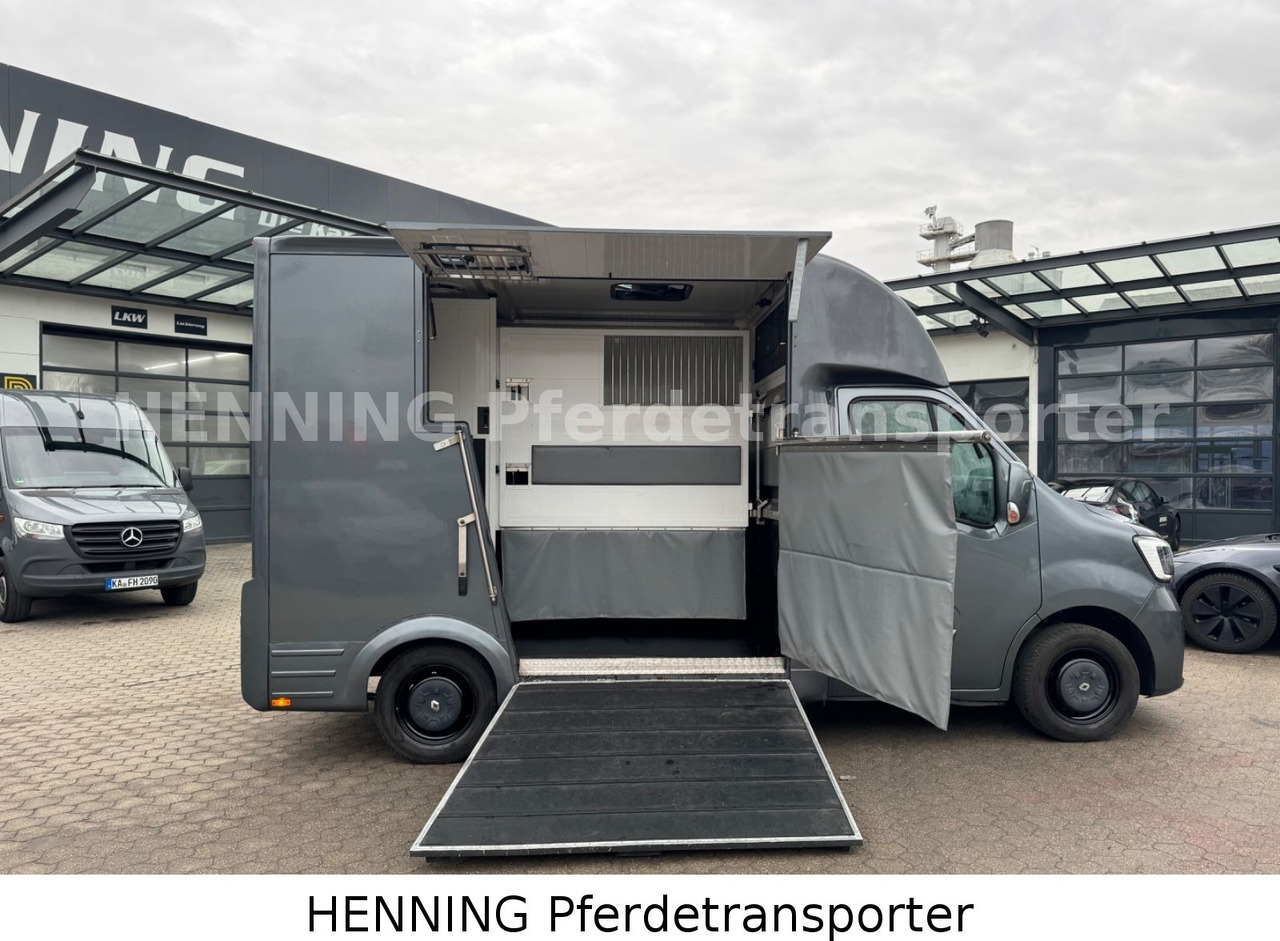 Renault Master 3 - Sitzer PFERDETRANSPORTER - Tiertransporter LKW: das Bild 4 Renault Master 3 - Sitzer PFERDETRANSPORTER - Tiertransporter LKW: das Bild 4