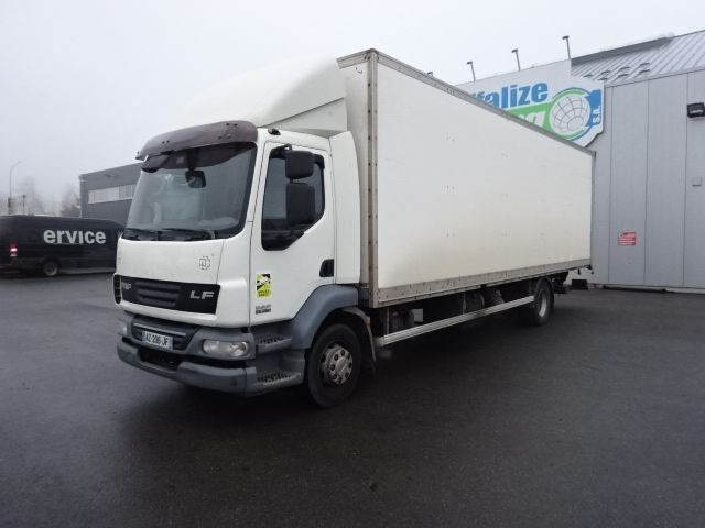 DAF LF 55 280 // broken engine - moteur cassé ! - Koffer LKW: das Bild 1 DAF LF 55 280 // broken engine - moteur cassé ! - Koffer LKW: das Bild 1
