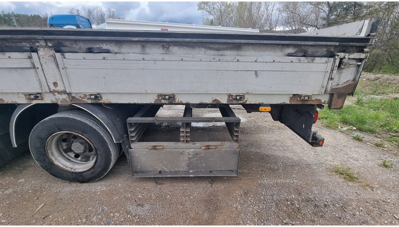 Total Trailer - Gooseneck - Pritschenauflieger/ Plattformauflieger: das Bild 5 Total Trailer - Gooseneck - Pritschenauflieger/ Plattformauflieger: das Bild 5