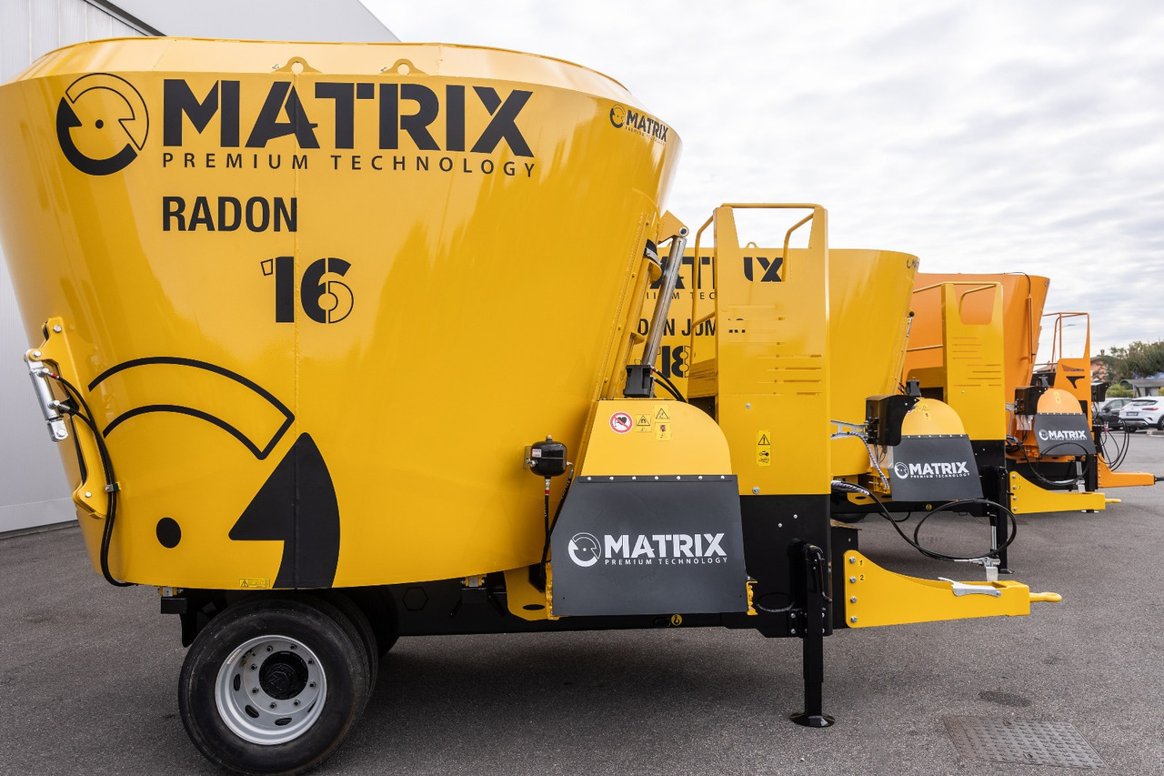 ITALMIX radon-jumbo-cube - Futtermischwagen: das Bild 1 ITALMIX radon-jumbo-cube - Futtermischwagen: das Bild 1