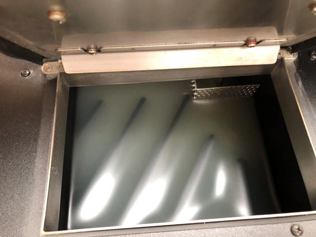 Druckmaschine Dynatec Quattro Challenger glue melter with two application nozzles Dy 2002 control unit for 8 channels: das Bild 11 Druckmaschine Dynatec Quattro Challenger glue melter with two application nozzles Dy 2002 control unit for 8 channels: das Bild 11