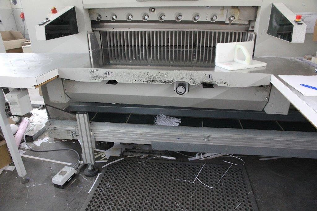 Papierschneidemaschine High performance cutting line Baumann Wohlenberg Perfecta 132 TS ASE LM: das Bild 17