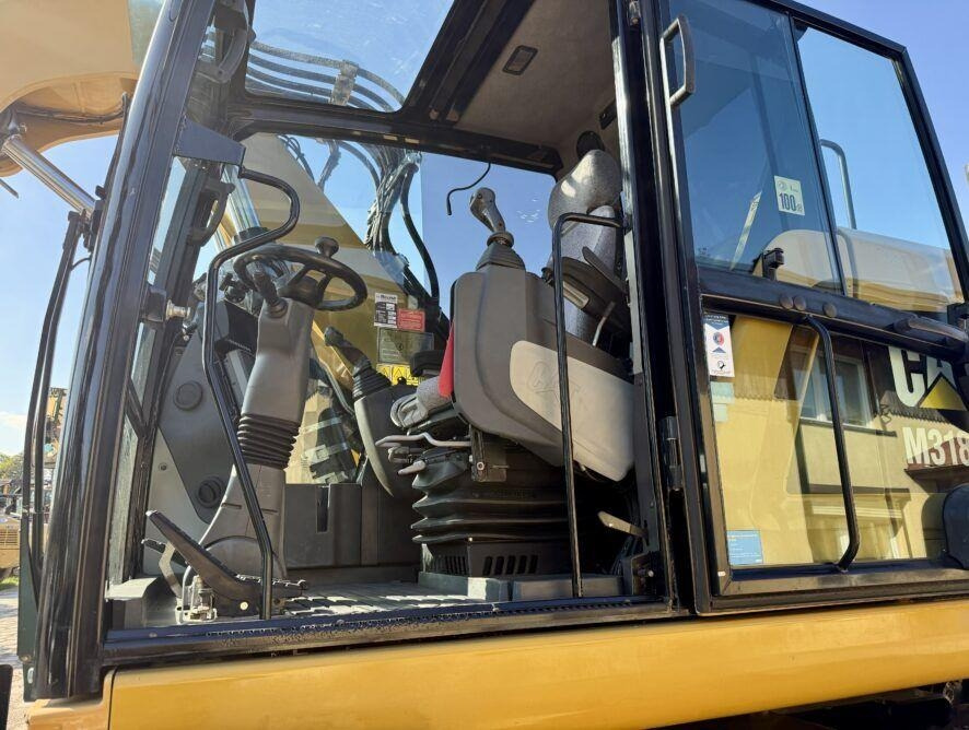 CAT M318F  – Leasing CAT M318F: das Bild 7