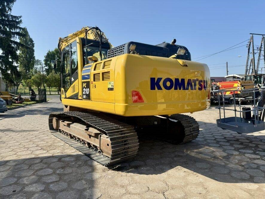 Komatsu PC210LC-11 - Kettenbagger: das Bild 4 Komatsu PC210LC-11 - Kettenbagger: das Bild 4