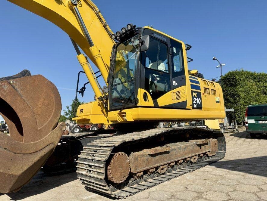 Komatsu PC210LC-11 - Kettenbagger: das Bild 1 Komatsu PC210LC-11 - Kettenbagger: das Bild 1