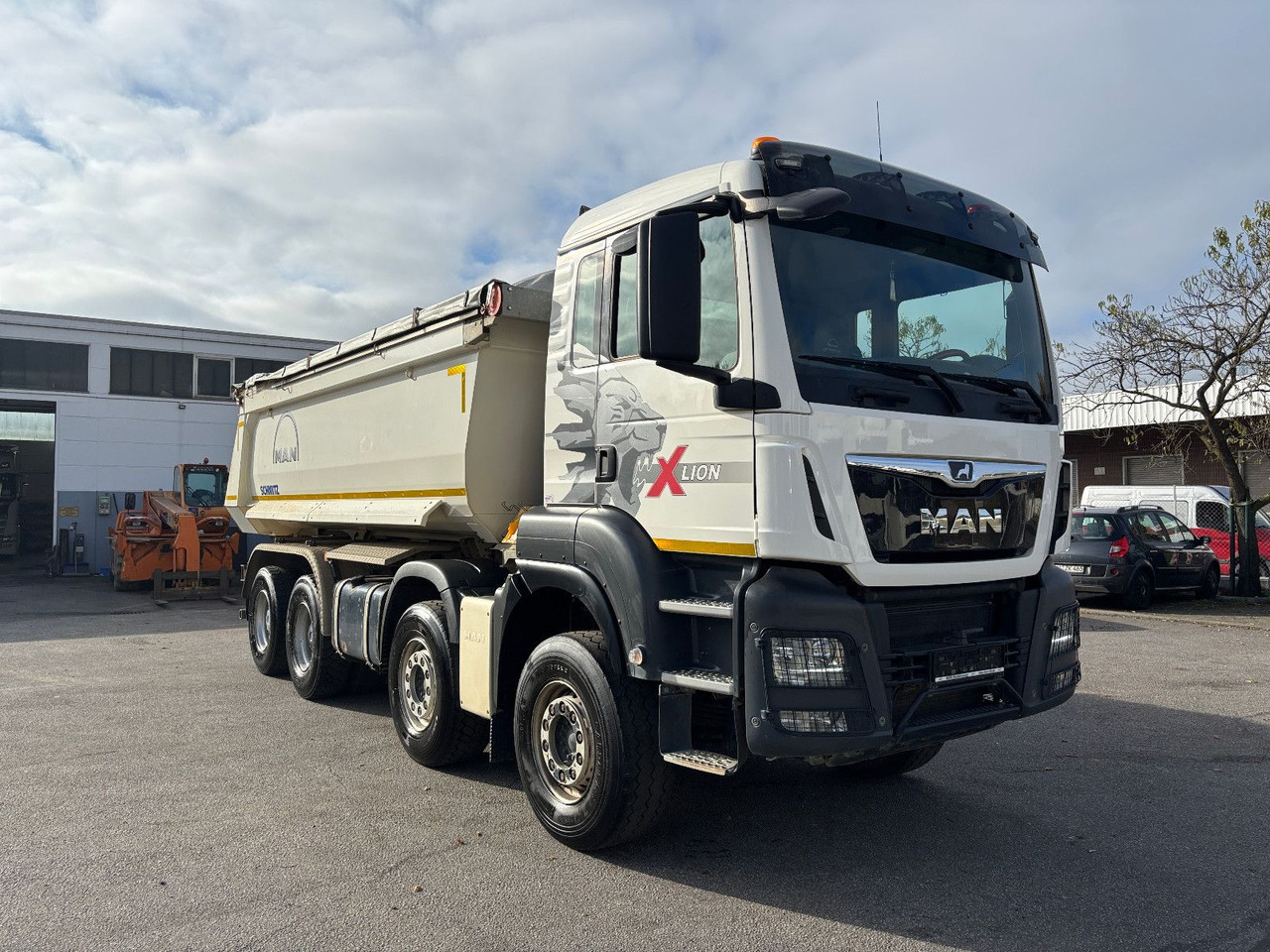 MAN TGS41.510 8x4 Schmitz Muldenkipper Retarder/19m³ - Kipper: das Bild 2 MAN TGS41.510 8x4 Schmitz Muldenkipper Retarder/19m³ - Kipper: das Bild 2