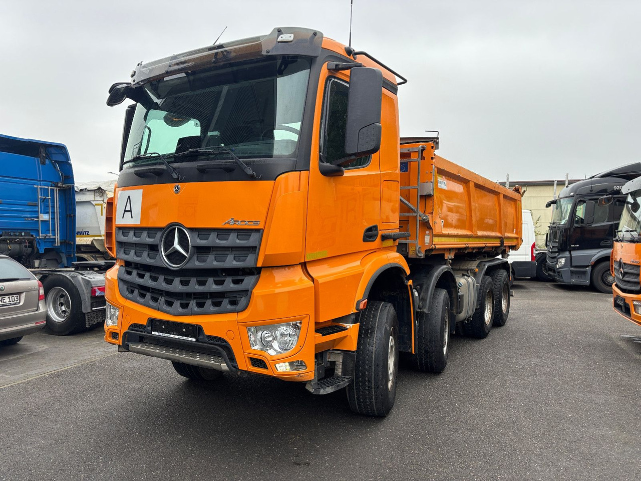 Mercedes-Benz Arocs 3248 8x4 MP5 Bordmatik/Klima/Plane - Kipper: das Bild 2 Mercedes-Benz Arocs 3248 8x4 MP5 Bordmatik/Klima/Plane - Kipper: das Bild 2