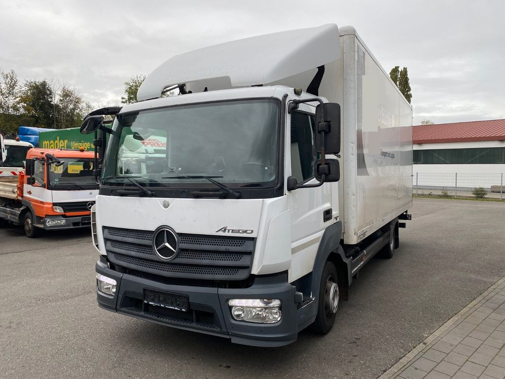 Mercedes-Benz Atego 818 822 Kamera/6m - Koffer LKW: das Bild 2 Mercedes-Benz Atego 818 822 Kamera/6m - Koffer LKW: das Bild 2