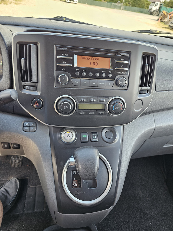 Kleintransporter, Elektro-Transporter NISSAN E-NV200 ELEKTRYCZNY 40 KV 250 km KLIMA KAMERA: das Bild 8 Kleintransporter, Elektro-Transporter NISSAN E-NV200 ELEKTRYCZNY 40 KV 250 km KLIMA KAMERA: das Bild 8