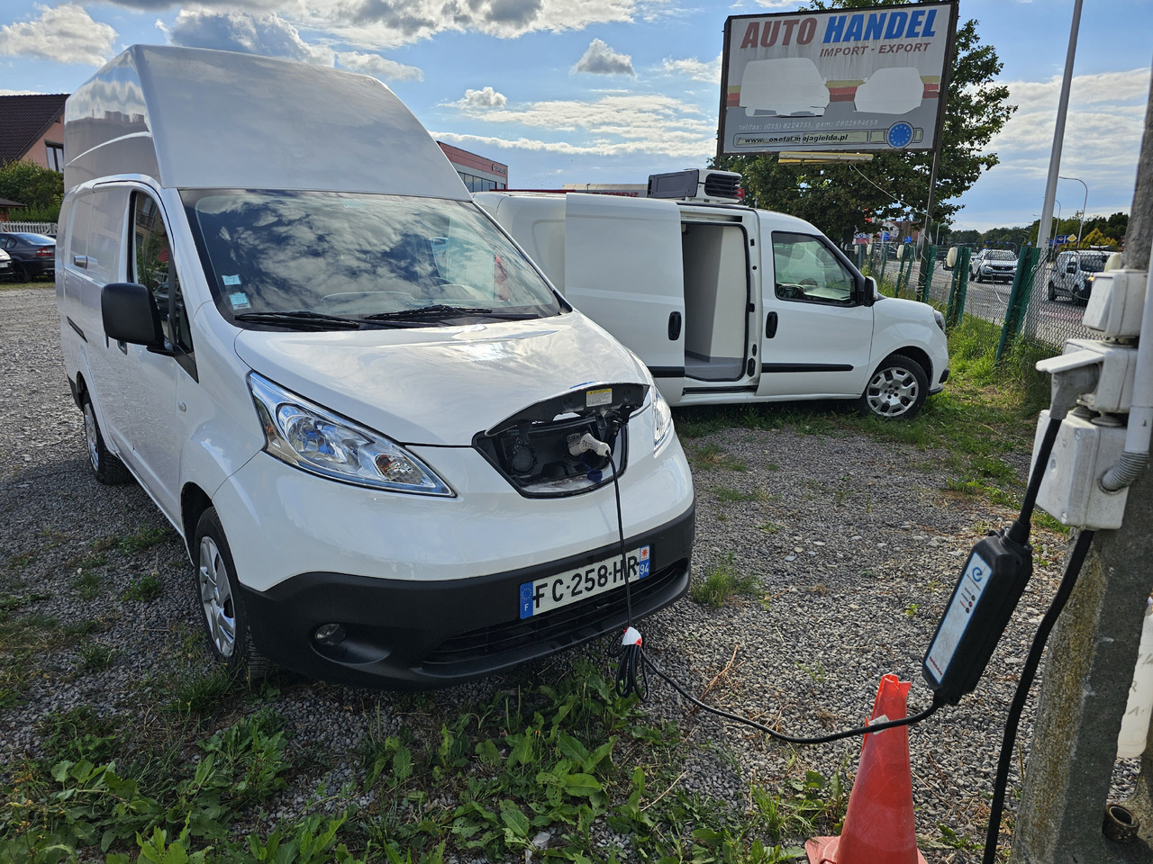 NISSAN E-NV200 ELEKTRYCZNY 40 KV 250 km KLIMA KAMERA - Kleintransporter, Elektro-Transporter: das Bild 1 NISSAN E-NV200 ELEKTRYCZNY 40 KV 250 km KLIMA KAMERA - Kleintransporter, Elektro-Transporter: das Bild 1