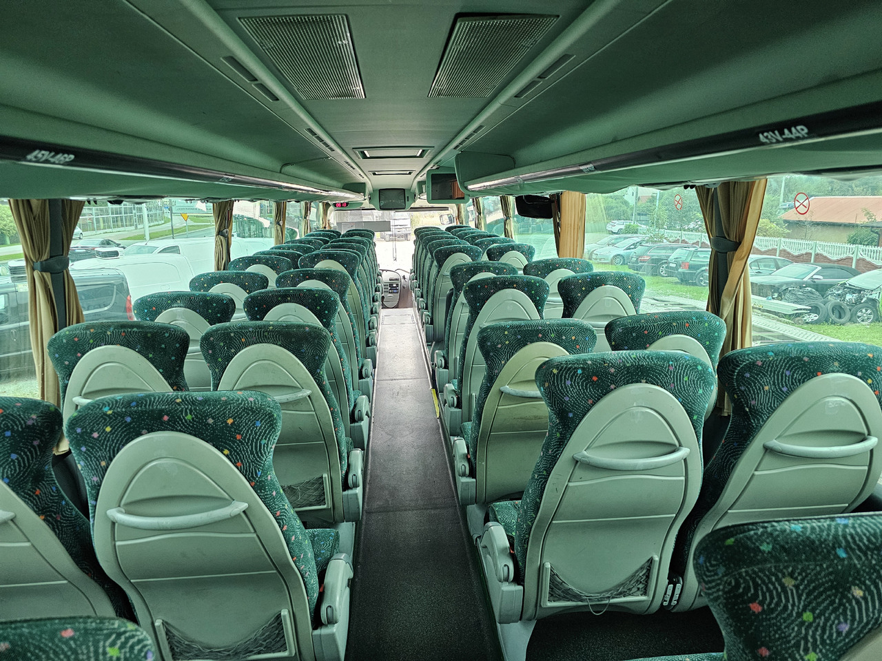 SCANIA IRIZAR CENTURY 61 OSOB KLIMA EURO5 - Reisebus: das Bild 4 SCANIA IRIZAR CENTURY 61 OSOB KLIMA EURO5 - Reisebus: das Bild 4
