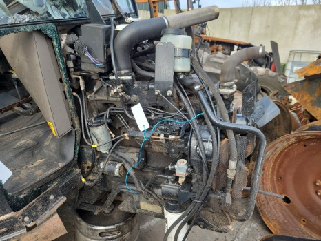 Motor Case Jx75, Jx80 New Holland Td75d, Td80d Complete Engine For Parts 8045.05r: das Bild 1